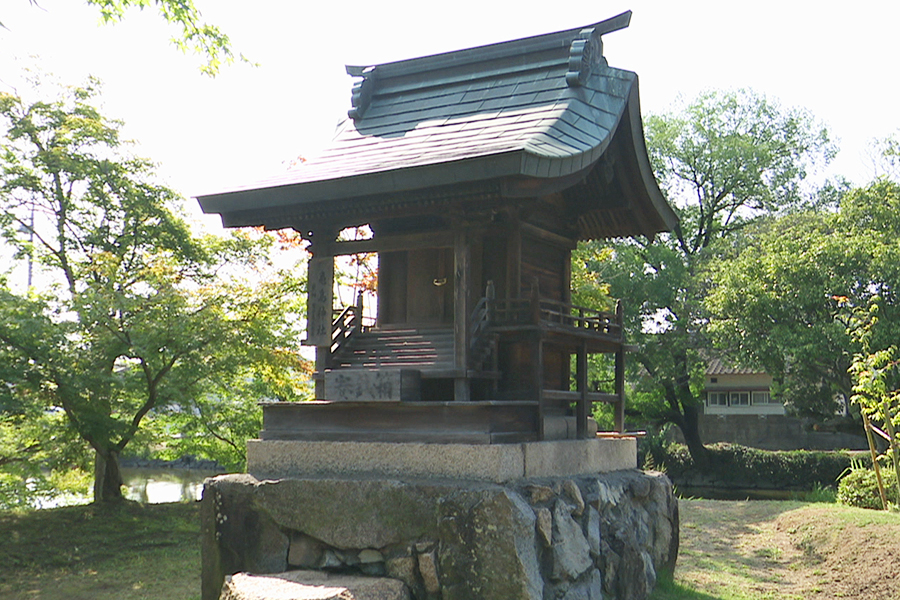 亀島神社（かめしまじんじゃ）